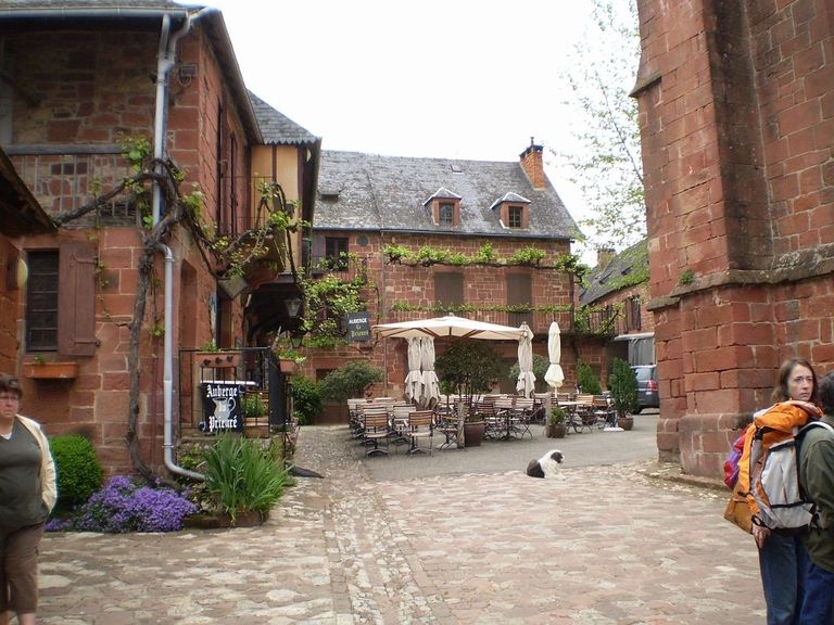 2008 05 Collonges la Rouge 02
